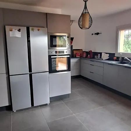 100m2 Hyères